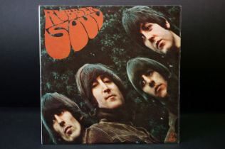 Vinyl - The Beatles Rubber Soul PMC 1267. Sold In UK and The Gramophone Co Ltd to label. Matrices