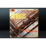 Vinyl - The Beatles Please Please Me on Parlophone PMC 1202 mono with black and gold label, Dick