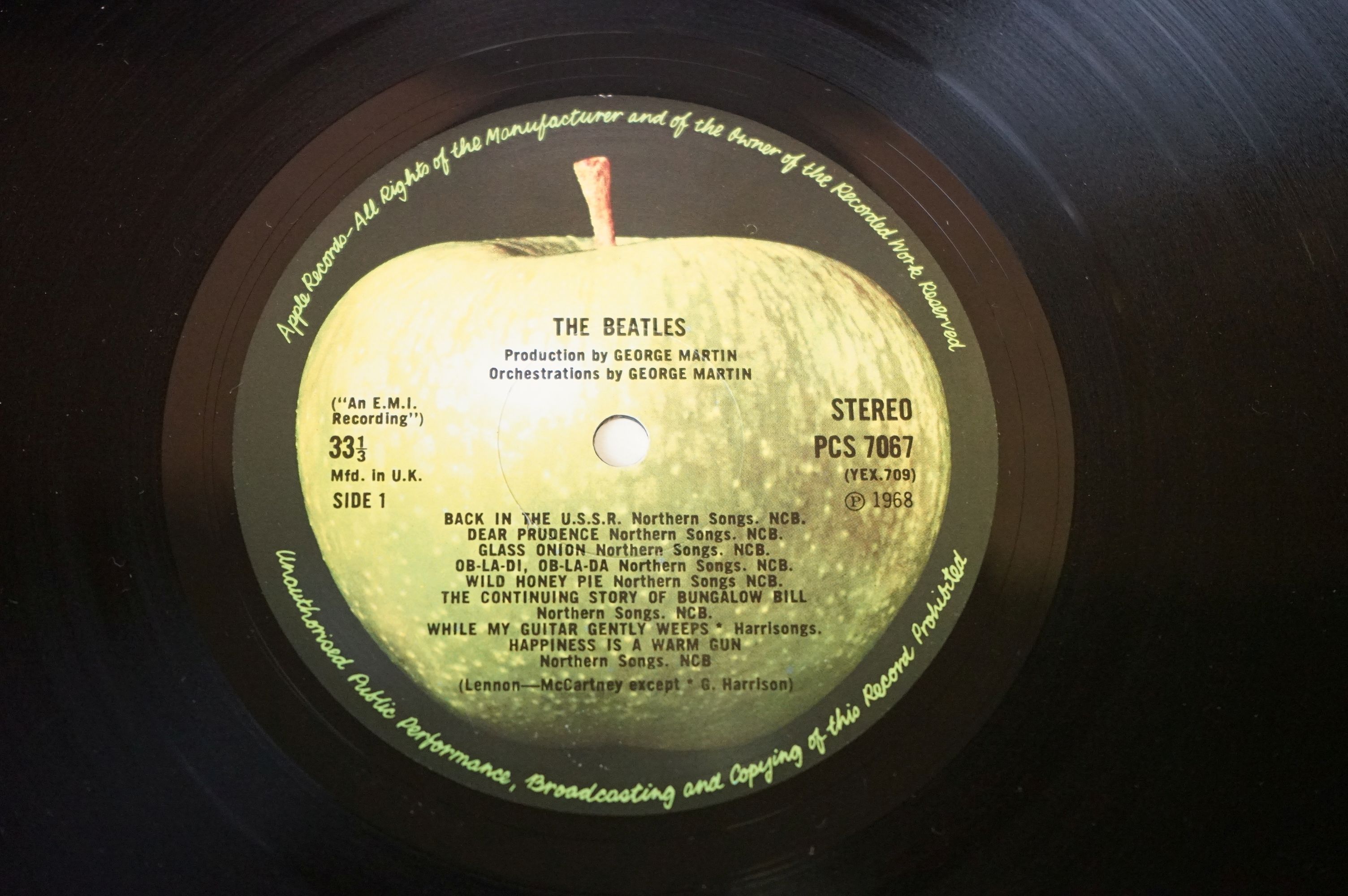 Vinyl - The Beatles White Album PCS 7067/8 Stereo. Unnumbered, side opener, poster and 4 photos, - Image 5 of 7