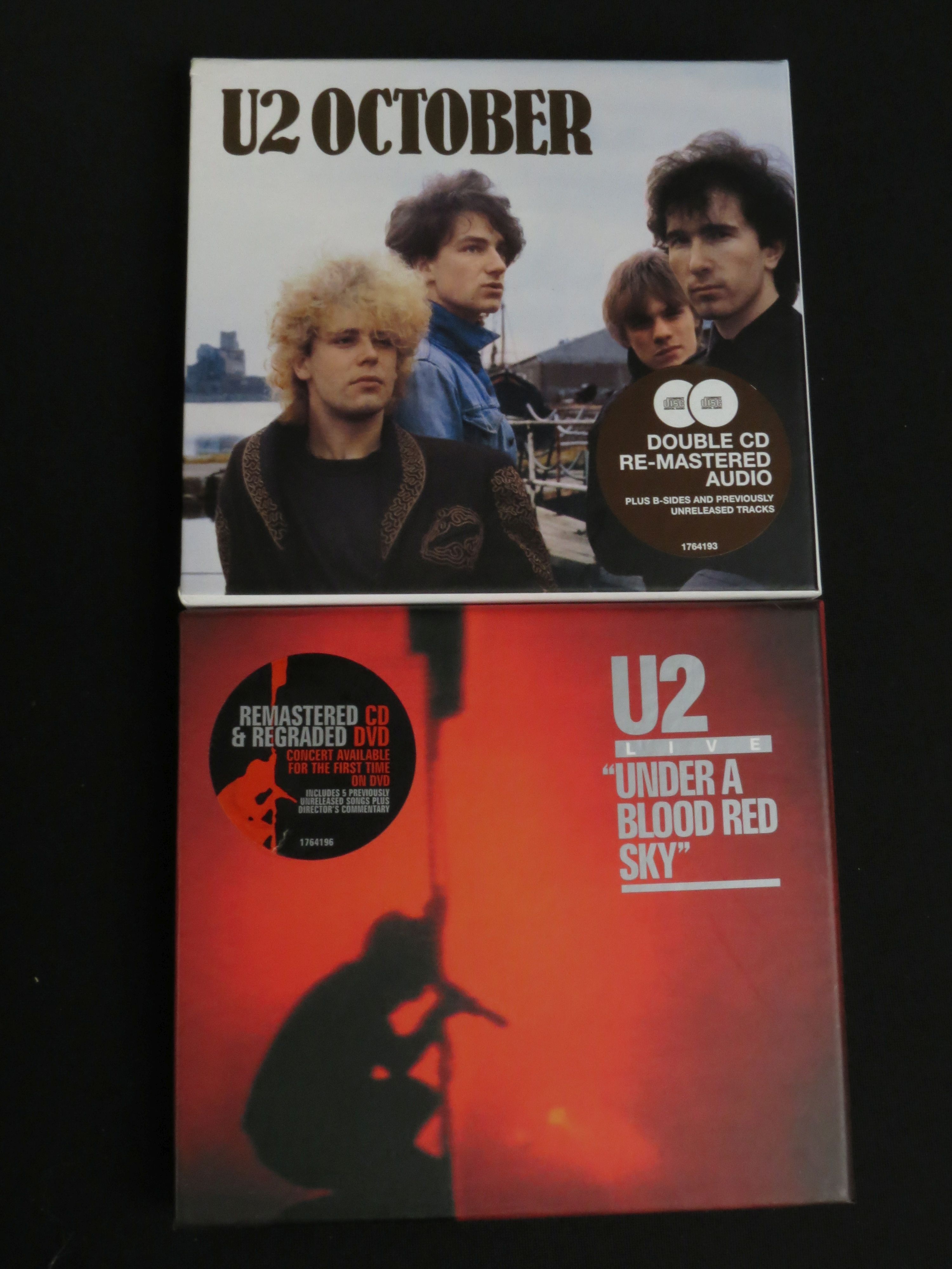 CDs - U2 ltd edn Collectors Box Set 1980-1983, complete with button badges - Image 4 of 6