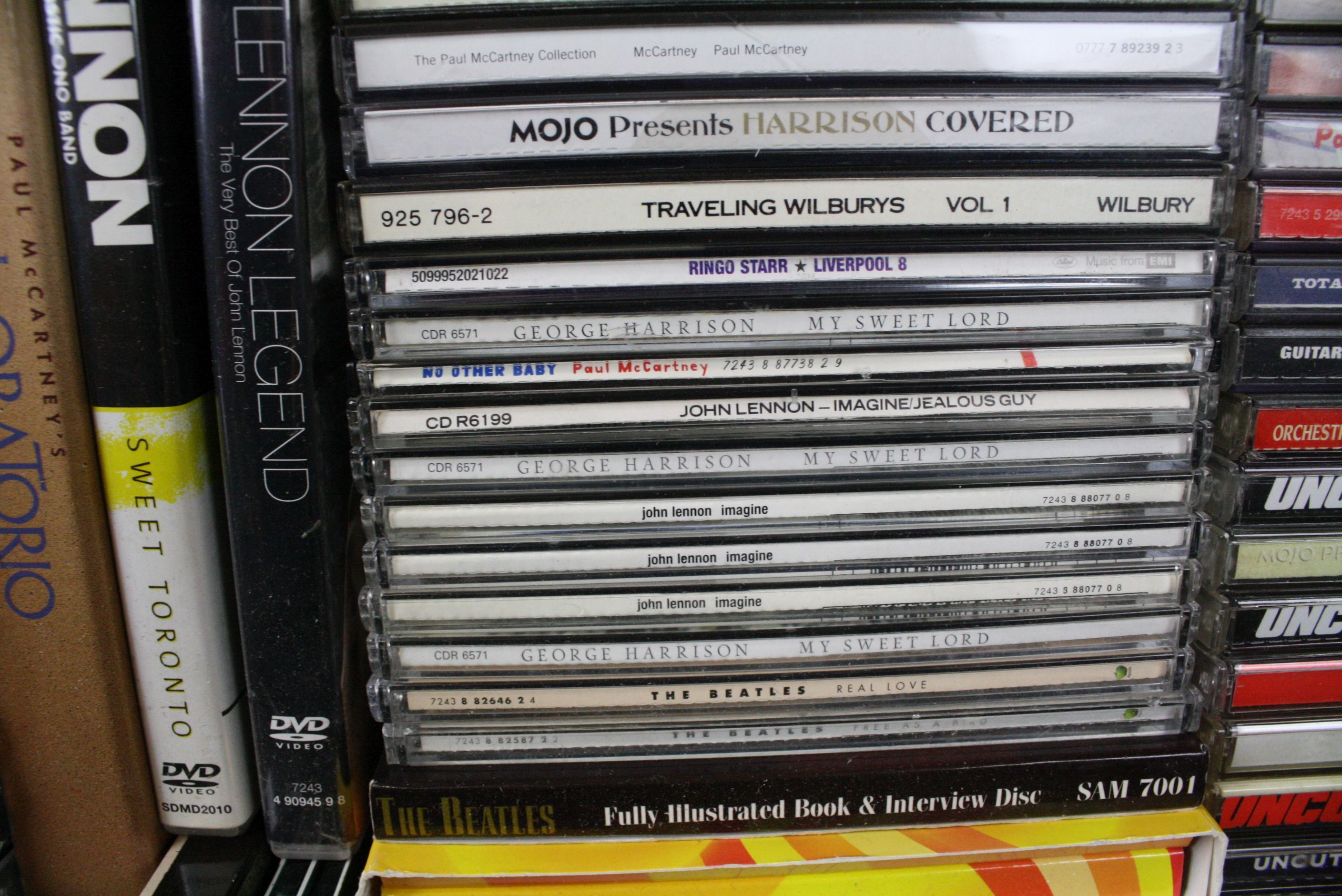 CDs - Over 150 Beatles and related CD's including imports, box sets, singles, giveaways, private - Image 11 of 18
