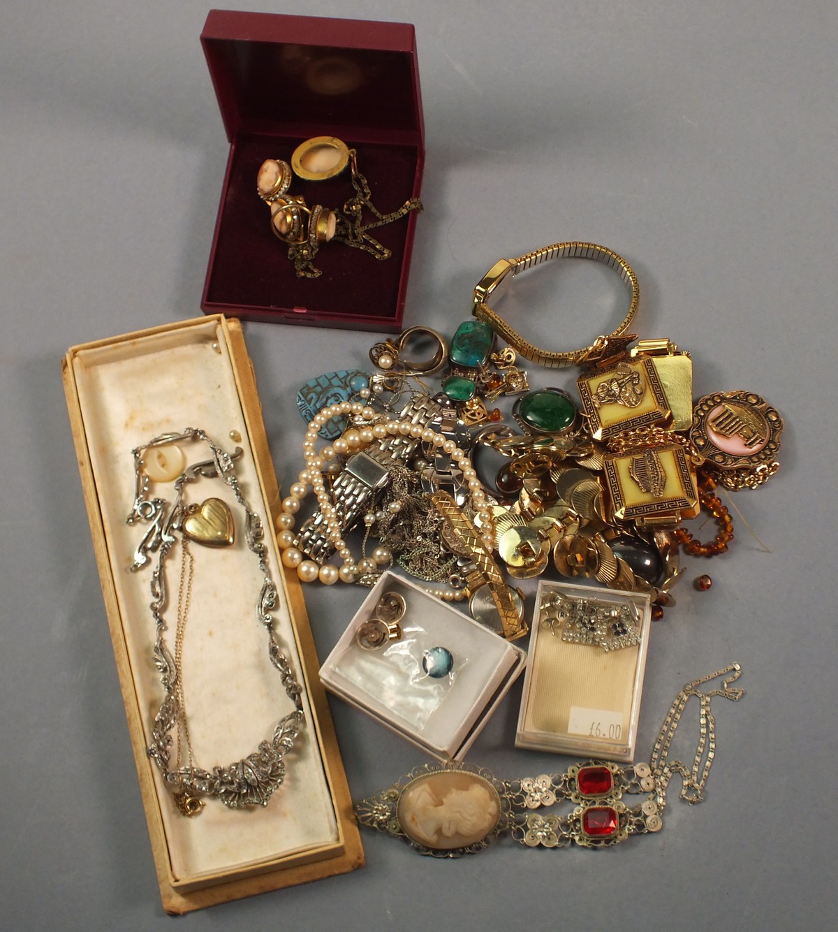 A quantity of sundry costume jewellery including necklaces, rings, watches and brooches, (qty) - Image 2 of 2
