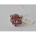 A RUBY AND DIAMOND COCKTAIL RING 18CT GOLD SIZE L - 6.6 GMS