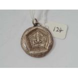 An unusual Silver Scottish Assay Office 500 years commemorative pendant 25g
