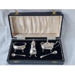 A boxed cruet set with gadroon rims - 135 gms exc GBLs