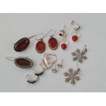 7 x pairs of assorted silver earrings 36g