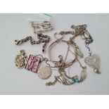 A bag of mixed silver items 106g inc