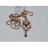 A gold amethyst pendant necklace 9ct 18 inches