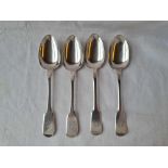 Set of four early Victorian fiddle pattern desert spoons. London 1840. 150 gms
