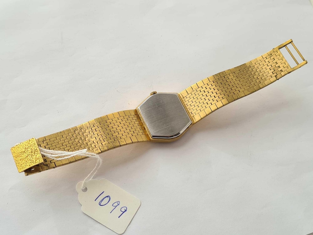 A gents Vintage Regency wrist watch with bi-coloured face on yellow metal flexible strap - Image 2 of 3