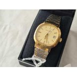 A gents Secondi wrist watch with seconds sweep and date aperture W/O and original box