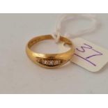 A boat shaped diamond ring 18ct gold size o - 4.1 gms