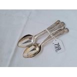 A set of six Victorian tea spoons, bright cut engraved, Sheffield 1896, 94g