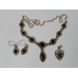 A silver and onyx necklace earrings and pendant - 38 gms