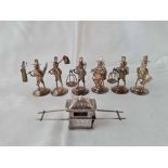 Bag of Chinese silver figures with Rickshaw etc. 100gms