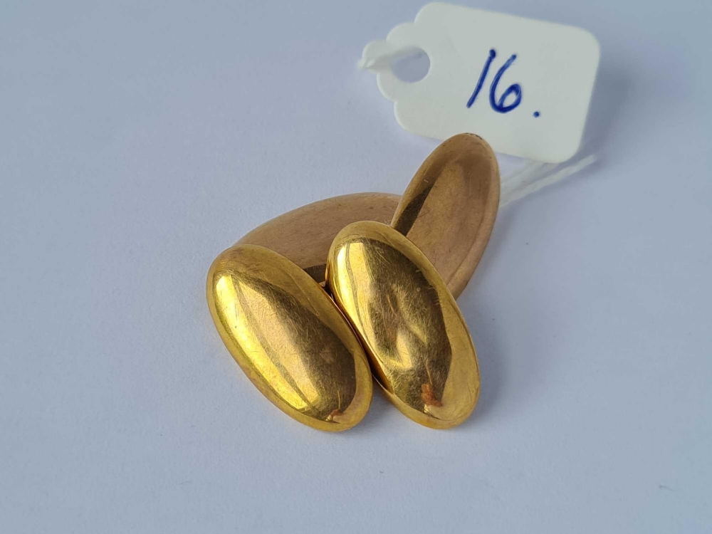 A pair of 9ct oval cufflinks 3g