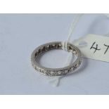 A GOOD WHITE GOLD DIAMOND ETERNITY RING 18CT GOLD SIZE P - 2.5 GMS