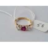 RUBY & DIAMOND 3/S RING, HALLMARKED 18CT GOLD, SIZE L