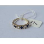 A WHITE GOLD SAPPHIRE AND DIAMOND HALF HOOP RING SIZE S - 5.4 GMS