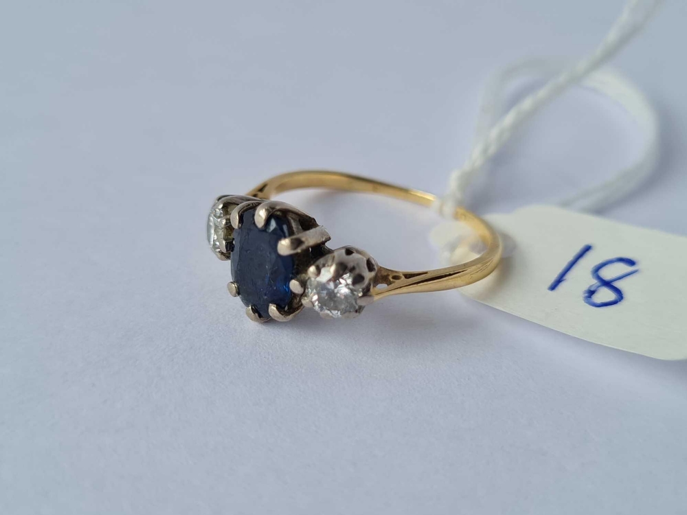 A three stone sapphire & diamond ring in gold mount size L 3g inc - Image 2 of 3
