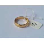 A heavy 9ct plain wedding band size P 4.4g