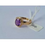 A amethyst ring 9ct size T - 4.7 gms