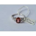 A white gold pink stone ring 9ct size s - 3.3 gms
