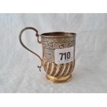 A late Victorian christening mug half fluted beaded loop handle – Sheffield 1901 – 78 g.