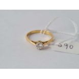 A solitaire diamond ring, 18ct, Q
