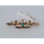 9ct scroll design brooch set with pearls & a central turquoise.