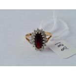 A red and white stone ring 9ct size l – 2.2 gms