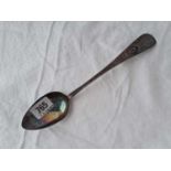 An Early George III bright cut table spoon, bottom marked, 55g