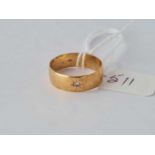 A band ring with diamonds 9ct size M ½ – 2.2 gms