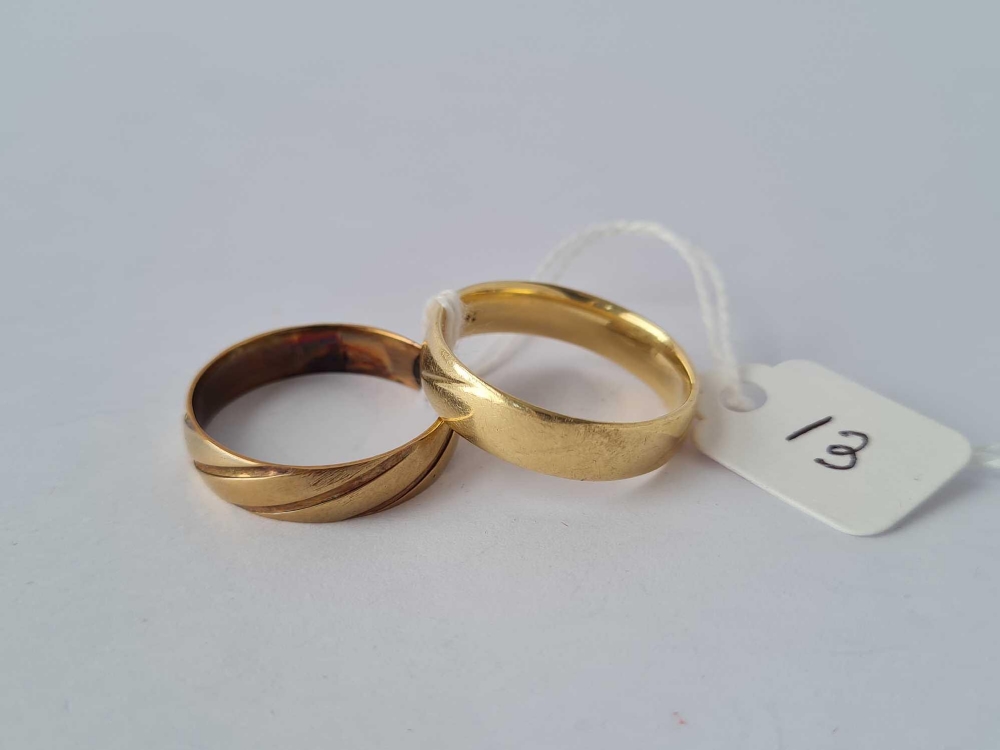 Two gold rings 14ct gold X and W1/2 – 10.6 gms
