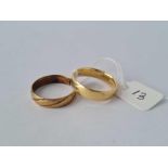 Two gold rings 14ct gold X and W1/2 – 10.6 gms