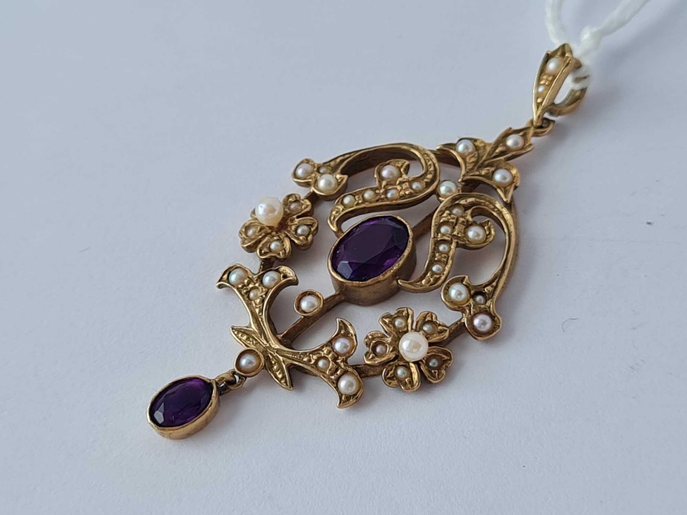 A amethyst and pearl pendant 9ct – 6.2 gms - Image 2 of 3