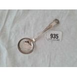 Kings pattern sifter spoon