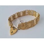 A GOOD GATE BRACELET 9CT – 27 GMS