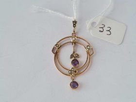 A amethyst and pearl pendant 9ct