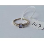 A white gold single stone ring 9ct size j – 1.7 gms