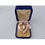 A EARLY VICTORIAN VERY LARGE DIAMOND SET GOLD HEART PENDANT – 13.2 GMS BOXED