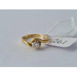 A solitaire diamond ring 18ct gold size J ½ – 2.7 gms