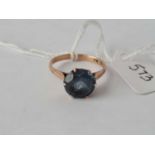 14ct S/S ring set with a blue stone, weighs 2.6g, size P