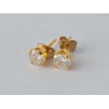 A pair of ear studs 9ct