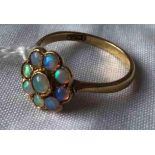A EDWARDIAN OPAL CLUSTER RING 18CT GOLD SIZE M – 2.7 GMS