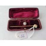 A BOXED VICTORIAN OPAL AND DIAMOND STICK PIN AND STUD SET 18CT GOLD (TESTED)