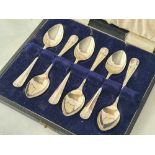 A set of six coffee spoons, Hanoverian pattern in fitted box, Sheffield 1936 by EV