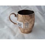 A Christening mug, barrel shaped engraved with a coronet, 3" high, Birmingham 1912, 123g