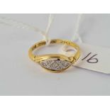 A fancy diamond ring 18ct gold and platinum size L 2.4 gms