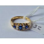 A VICTORIAN SAPPHIRE AND DIAMOND RING CHESTER 18882 18CT GOLD SIZE Q 4.2 GMS